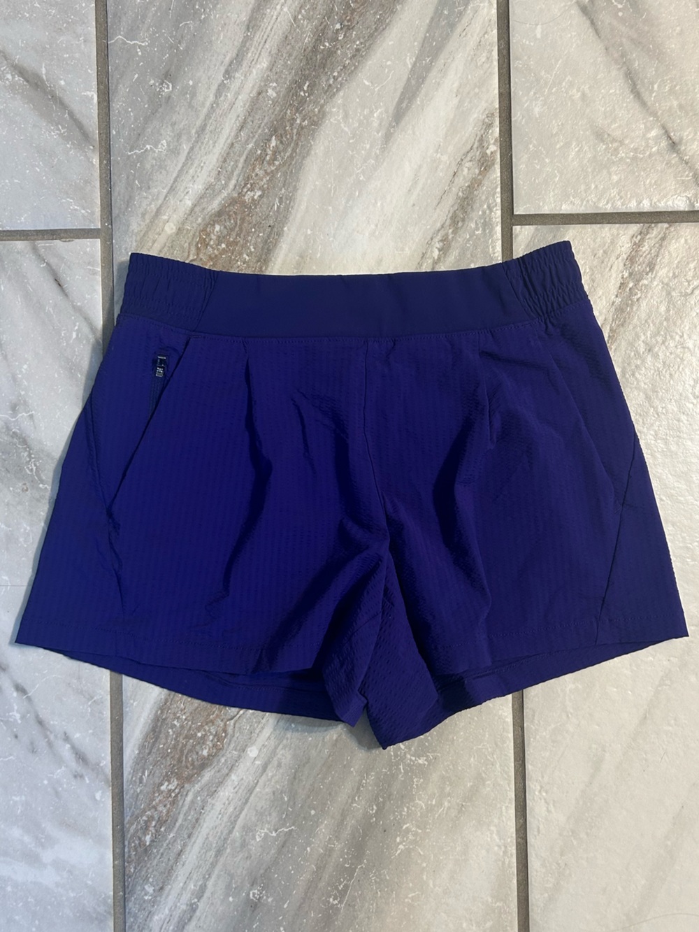 Athleta Textured Brooklyn Shorts Purple Violet Size 2